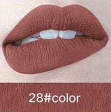 Cargar imagen en el visor de la galería, New Luxury Matte Lipstick
